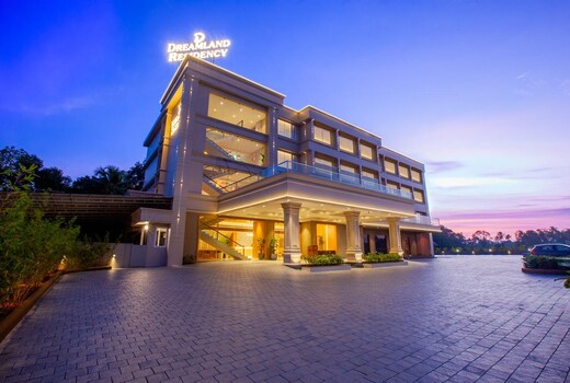 Dreamland Residency,