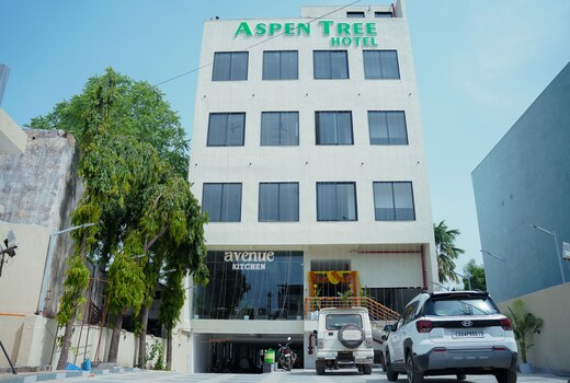 Aspen Tree Hotel