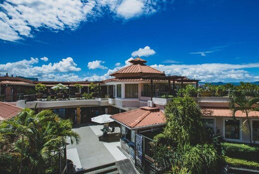 Aanari Hotel & Spa