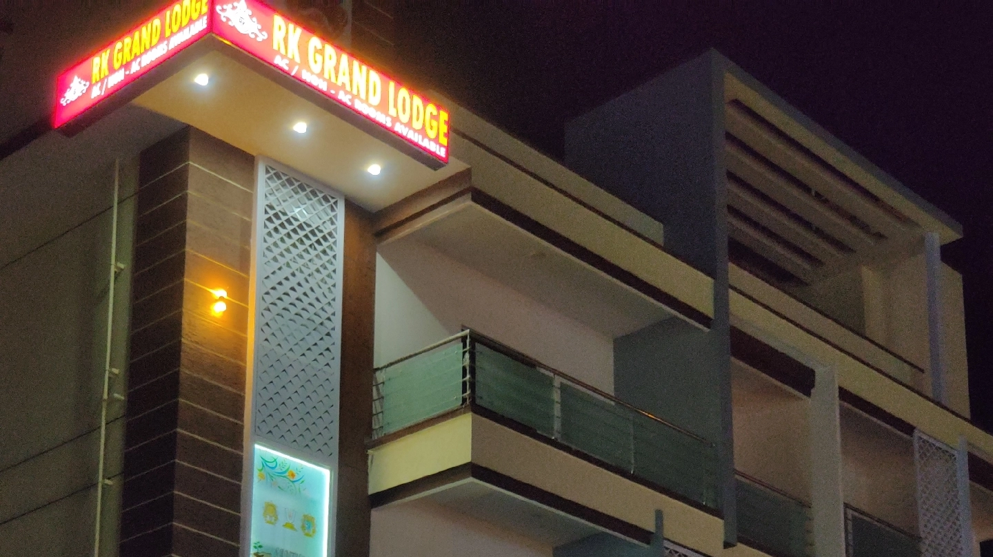 RK GRAND LODGE