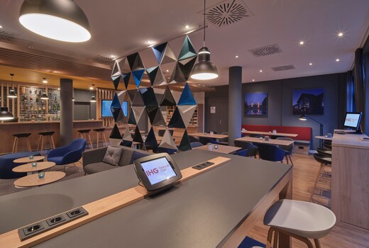 HOLIDAY INN EXPRESS DUSSELDORF - CITY NORTH