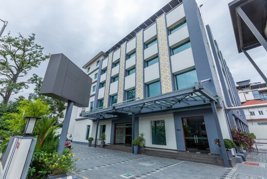 Lilac Hotels Guruvayur