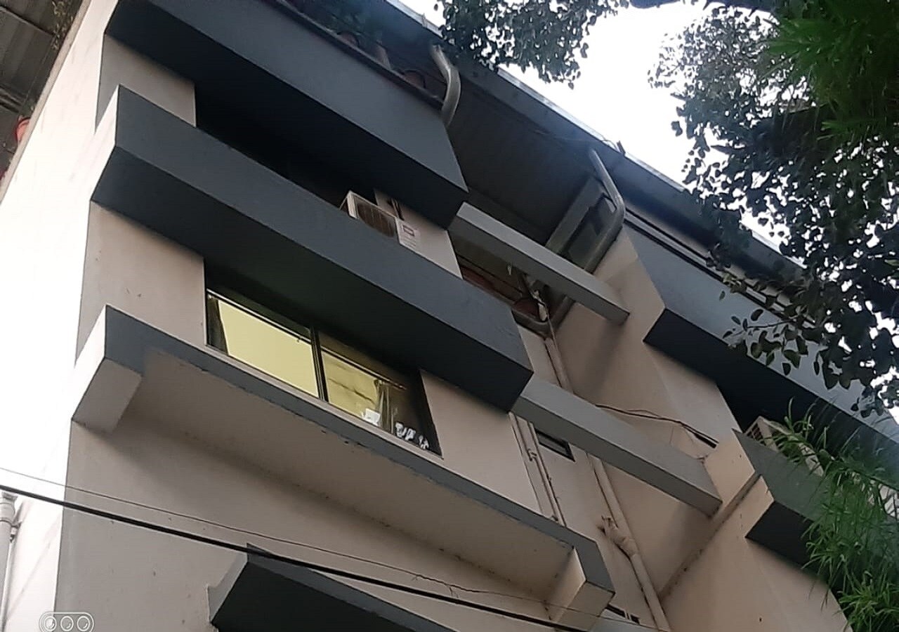 Cool Palace Dormitory
