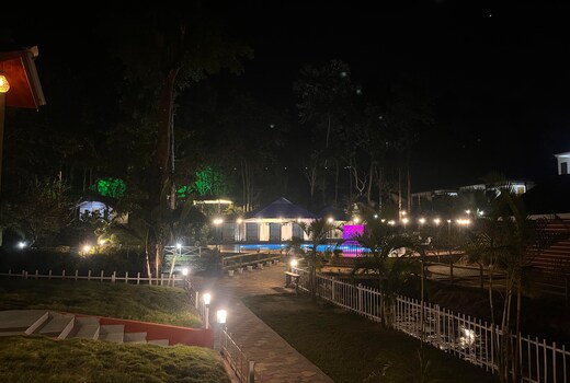Dhanshree Resort, Kaziranga,( Swimming pool Free Access)