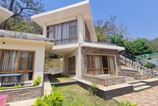 GMVN Karnwashram