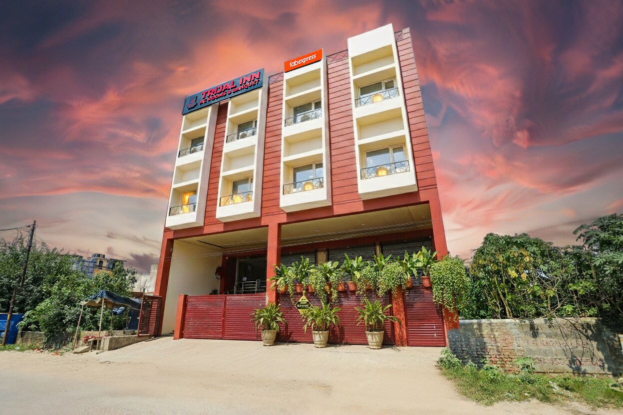 FabHotel Trijal Inn