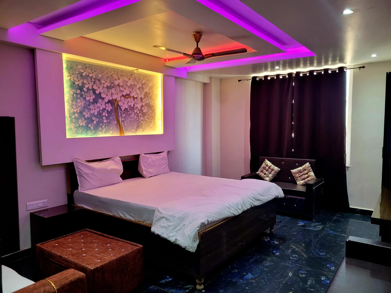 Hotel Shine International