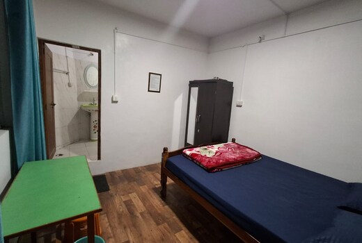 Sewaro homestay.