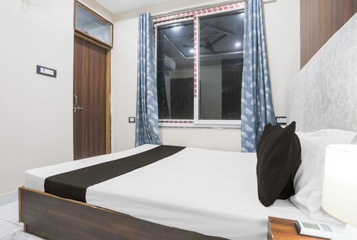 Hotel O S Grand