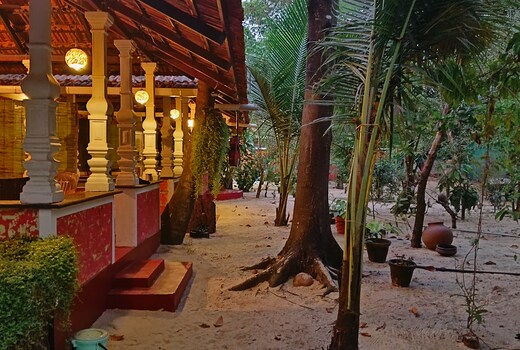 AbbA Marari Beach Villas