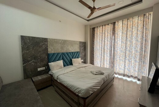Hotel O Sanraj Prime