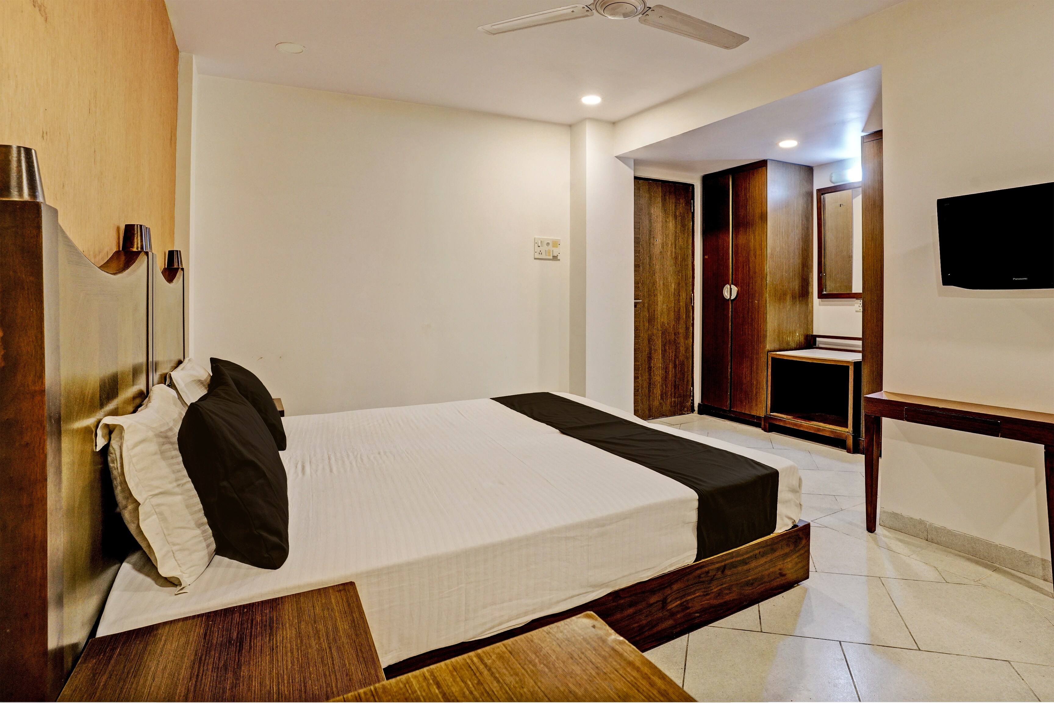 Hotel O Golden Nest