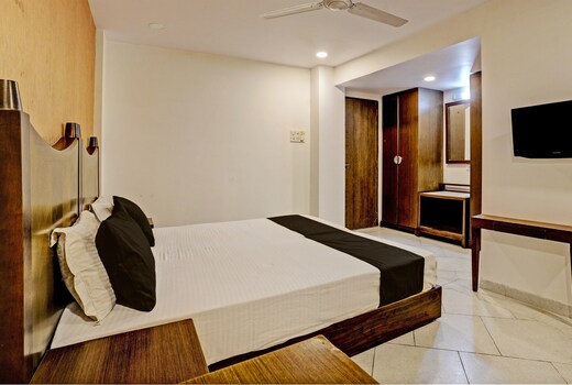 Hotel O Golden Nest