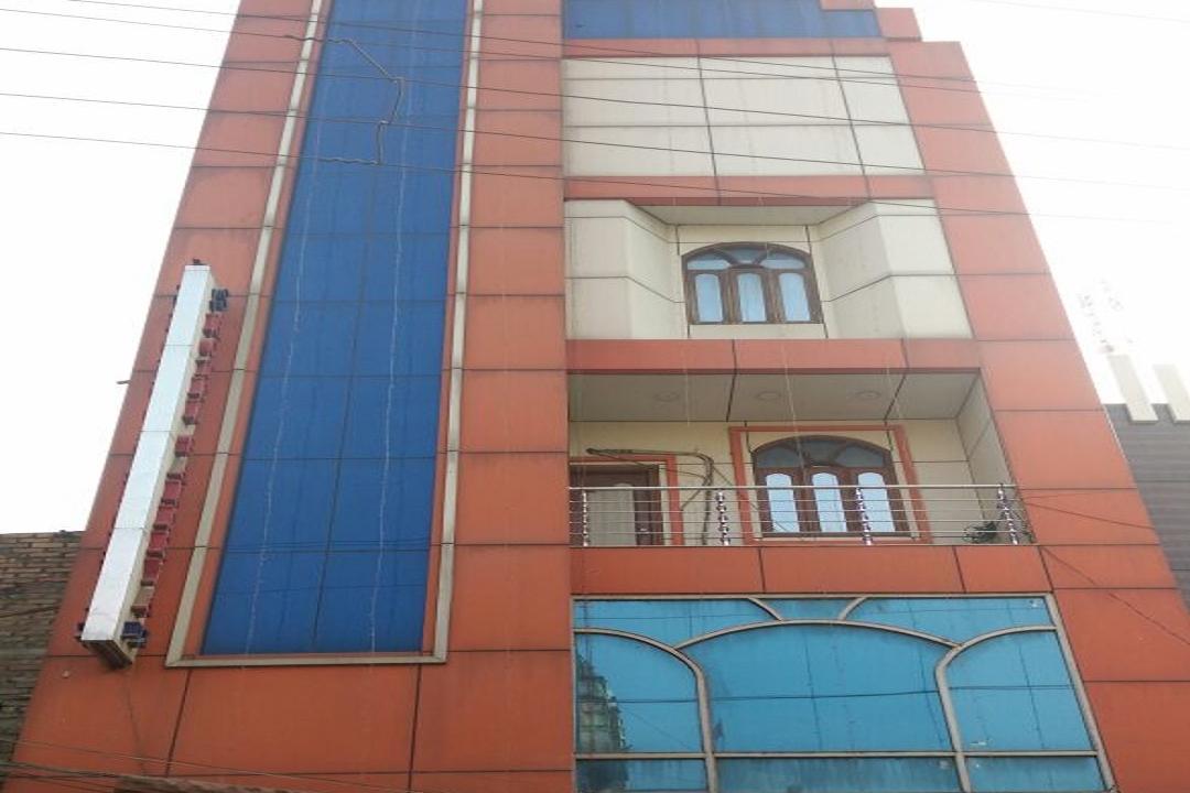 Hotel Sandhya Deluxe