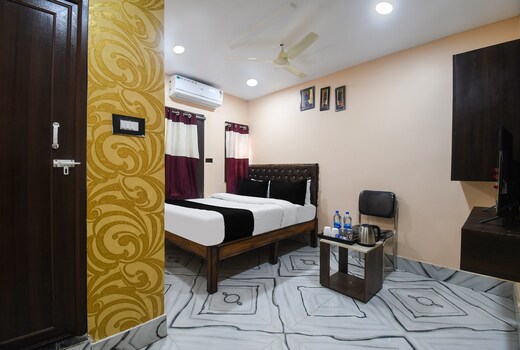 Hotel O Silver Star