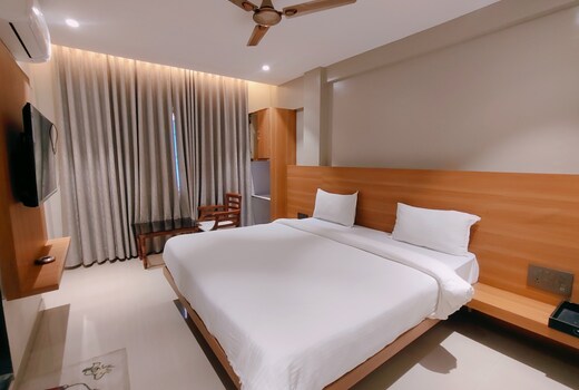 Hotel Nandanvan Excutive