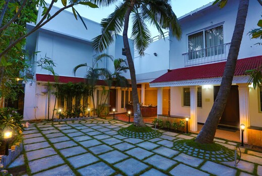 Avenue 11 Boutique Residences | Rooms & Caretaker