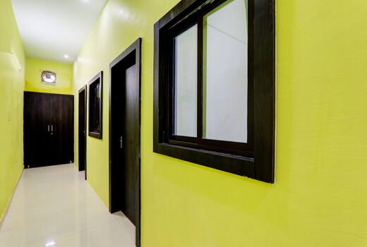 Hotel O SR Residency