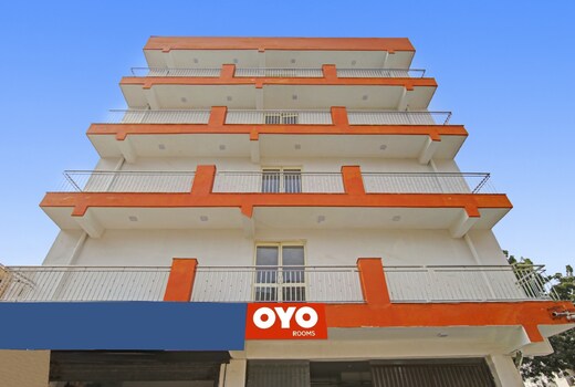 Hotel O Dwarka Inn