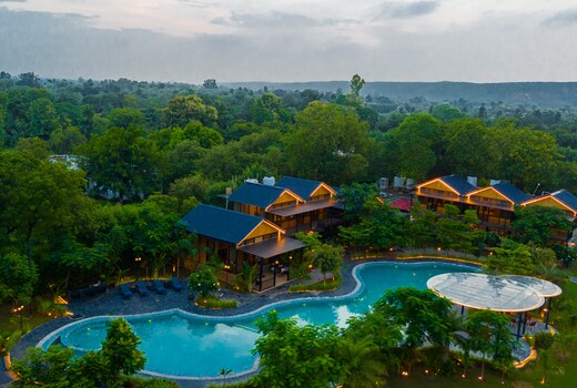 ELIVAAS Signature The Raha Resort