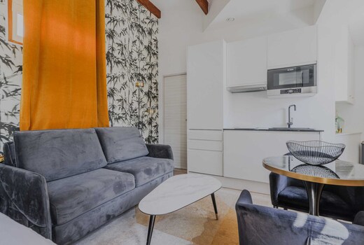 Charming Studio 2P Courcelles