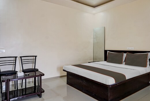 Hotel O Parinda Lodging