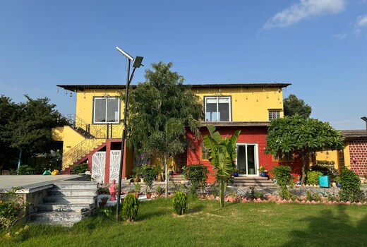 Krishna Farms |Entire 7 BHK with Private Pool
