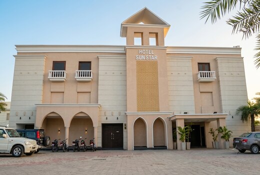 Hotel Sunstar