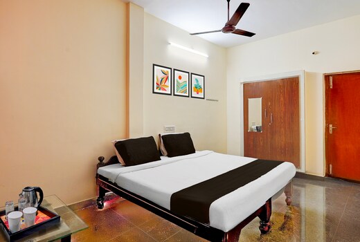 Hotel O Poigai Near Airport