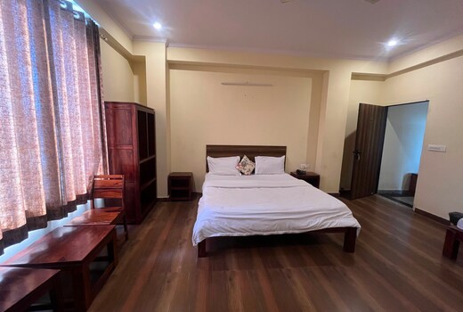 Hotel O by OYO Golden Manor Inn