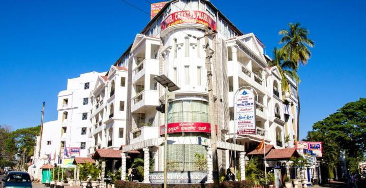 The Crystal Paark Inn