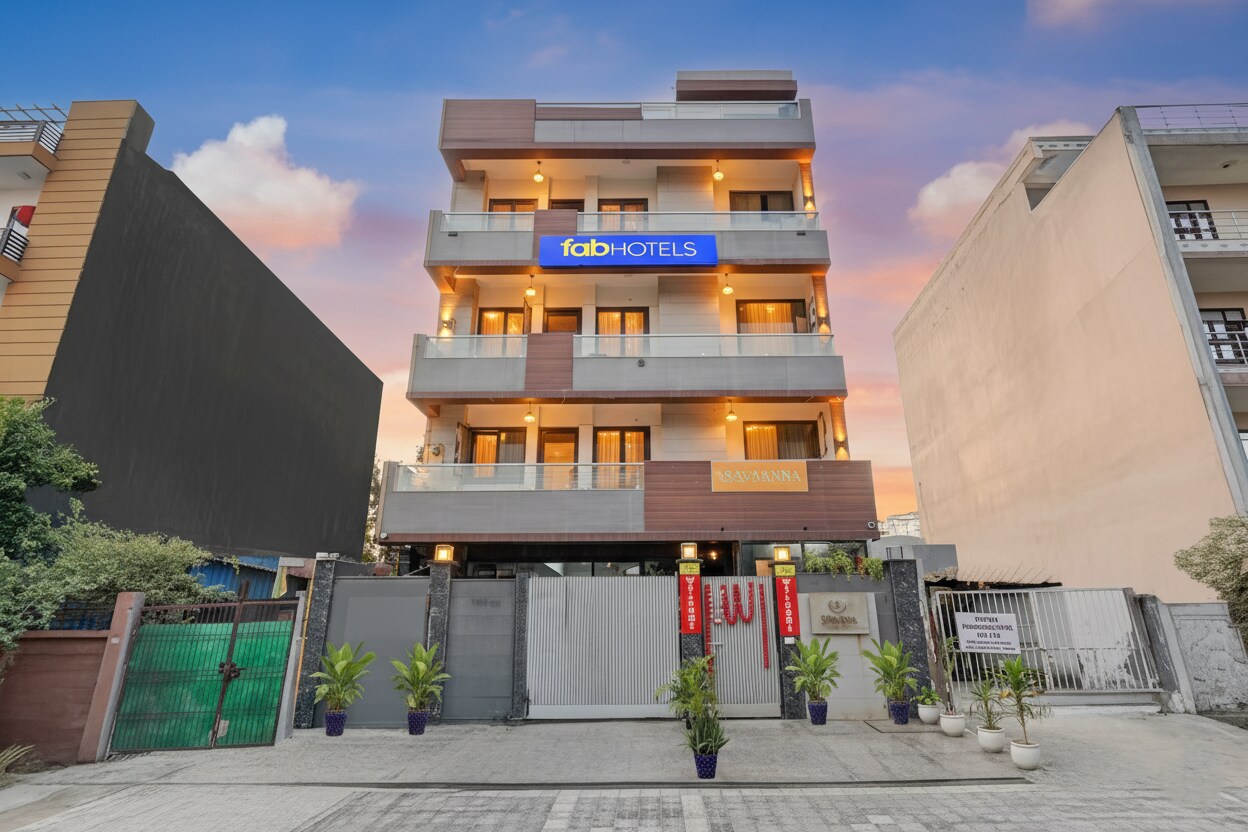 FabHotel Rush Residency
