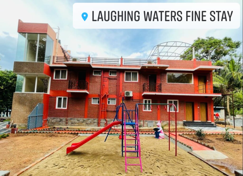 Laughing Waters Fine Stay