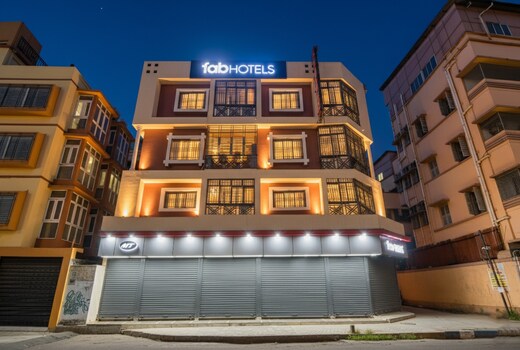 FabHotel MN International