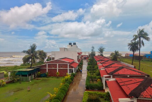 Ricardo Beach Resort