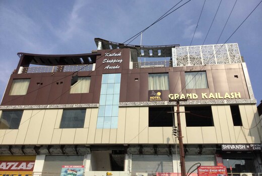 Hotel grand kailash