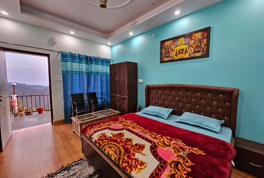 Dream house Kanatal