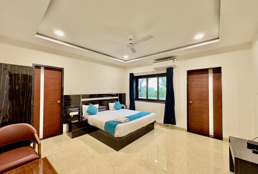 The Greenleaf Resort