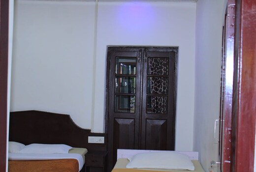 Petals Homestay