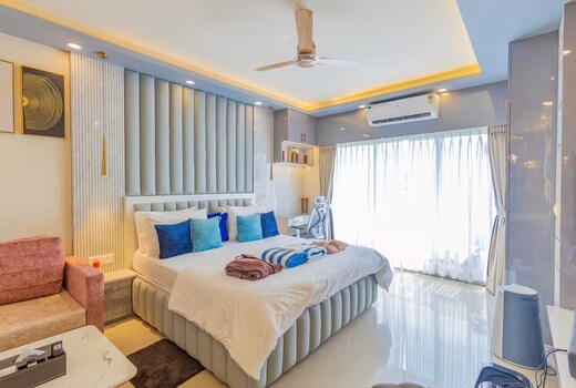The Nesting Nook || Near Airport & CC2