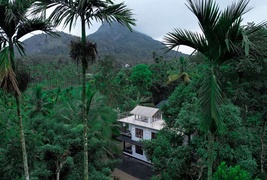 Edakkal Village Serviced Villa