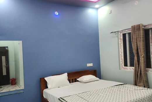RITHVIK HOMESTAY HAMPI