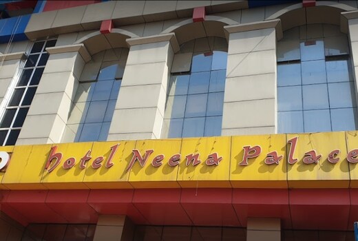 Hotel Neena Palace