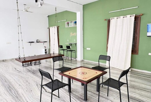 Veranda Private Terrace Getaway near Hitech