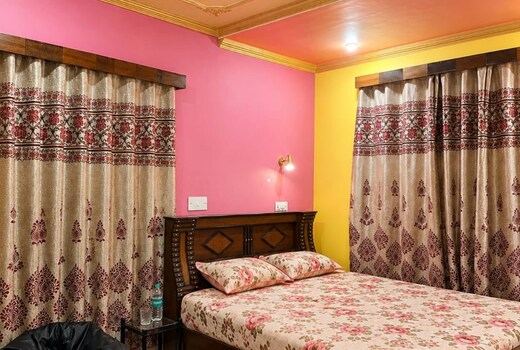Cozy Deluxe Suite