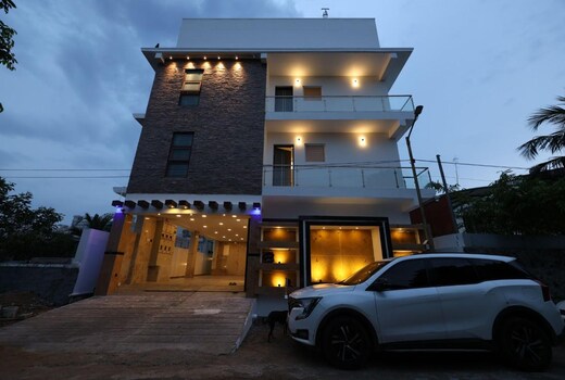 Continental Villa