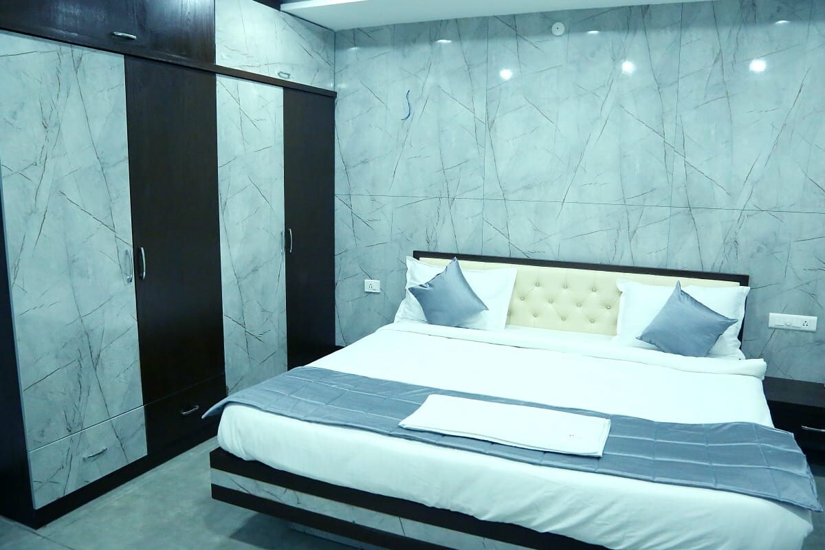 Hotel Sushmitha Inn