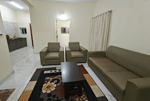 Kalpavrukksha Luxury Service Apartment Unit 1