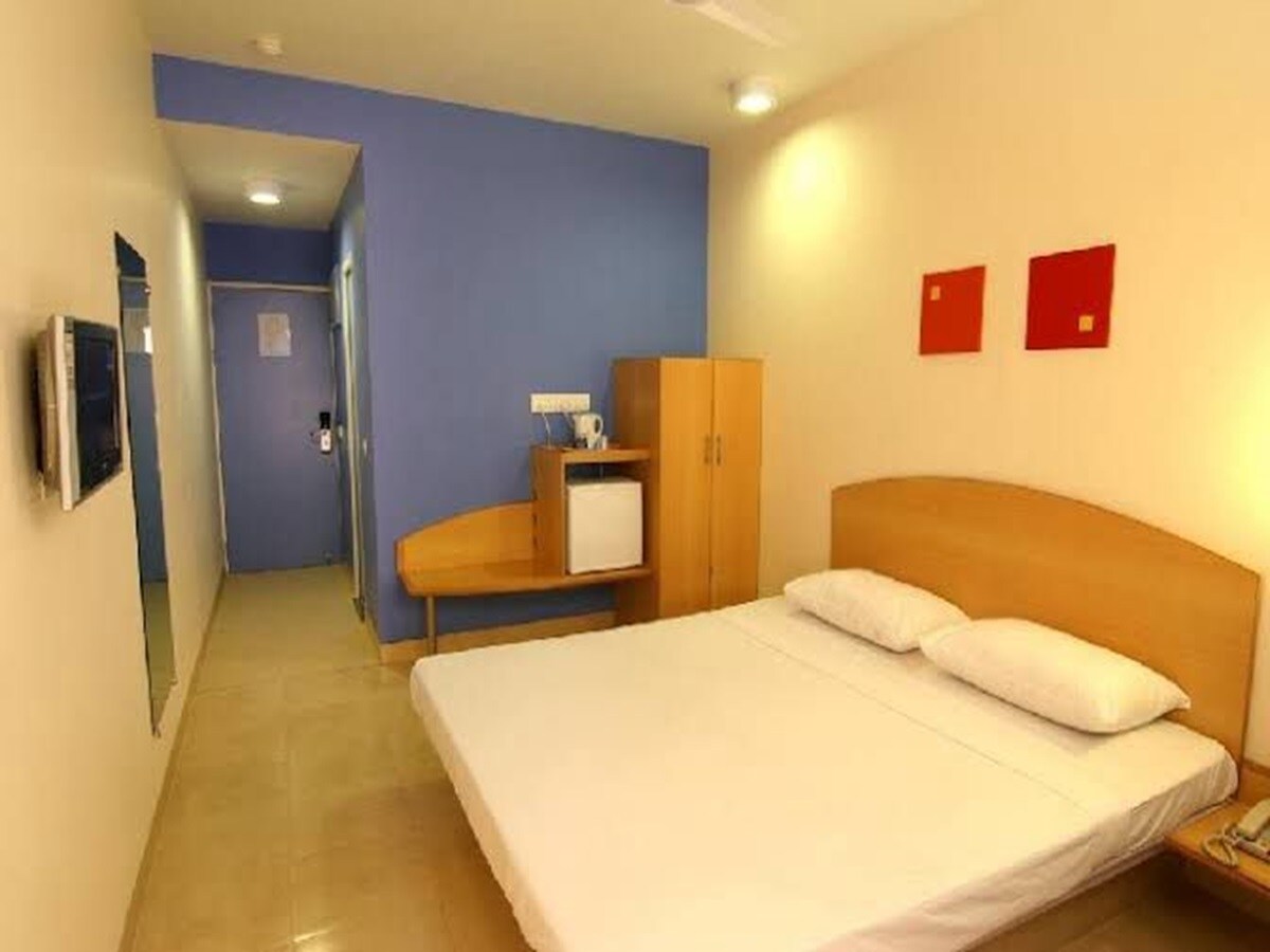 SHREE SHYAM HOTEL AND RESTURANT
