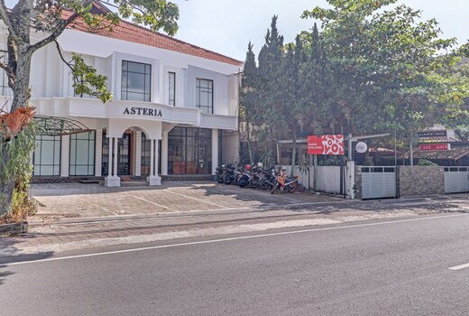 OYO 94726 Asteria Talaga Bodas